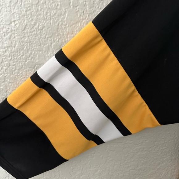 Black and Yellow Men's Jersey - Picture 6 of 6